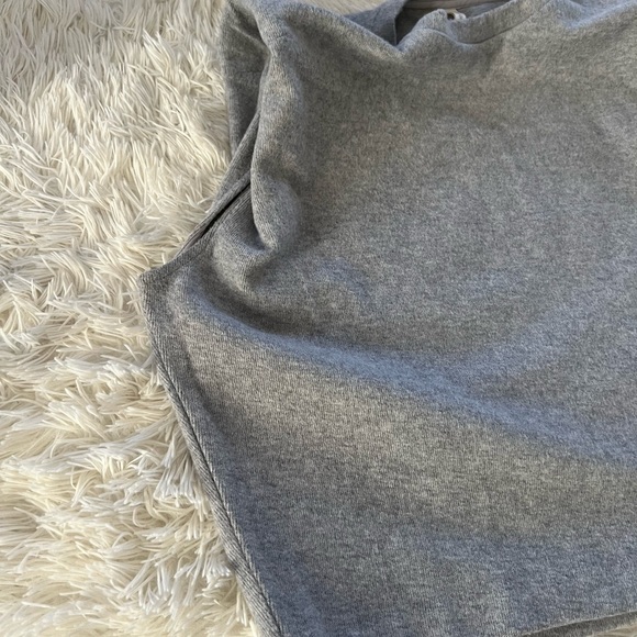 Aritzia -Group Babaton Womens Shoulder Pads Size M It’s really good condition - Picture 7 of 9